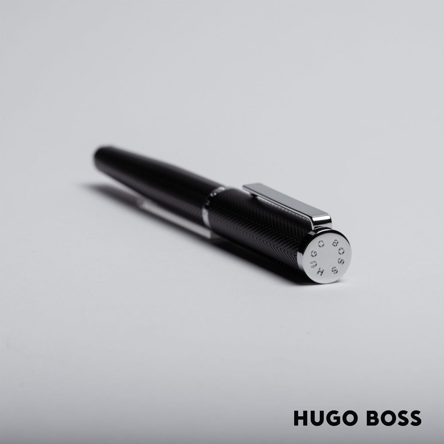 Hugo Boss Pen Formation Herringbone Chrome Rollerball (HSI1065B)